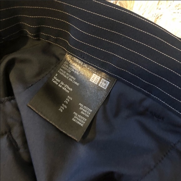 UNIQLO Pinstripe Dress Taper Pant Small - Picture 6 of 6